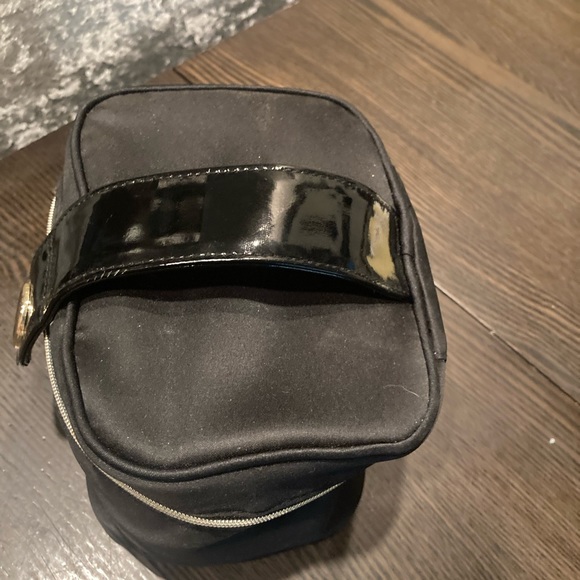 Giorgio Armani parfums cosmetic case - Picture 7 of 10